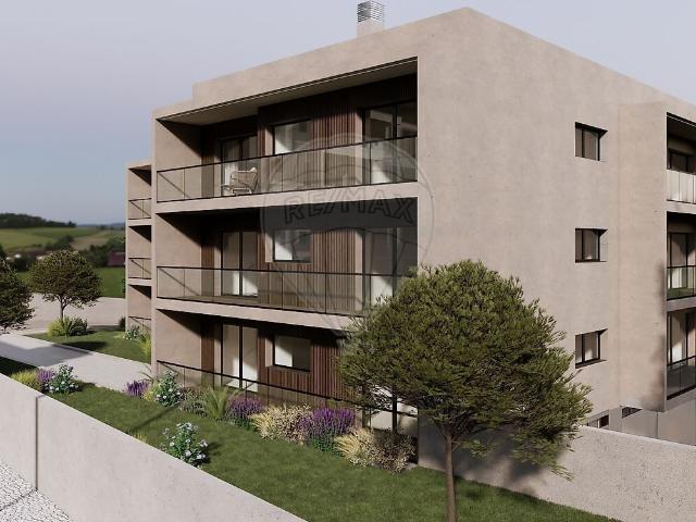 Apartamento T2 à venda em Leiria, Pousos, Barreira e Cortes, Leiria RE/MAX Portugal