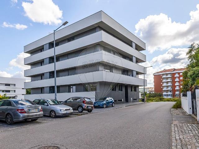 Apartamento T2 à venda em Leiria, Pousos, Barreira e Cortes, Leiria RE/MAX Portugal