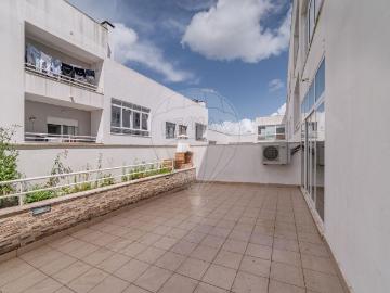 Apartamento T2 à venda em Loures