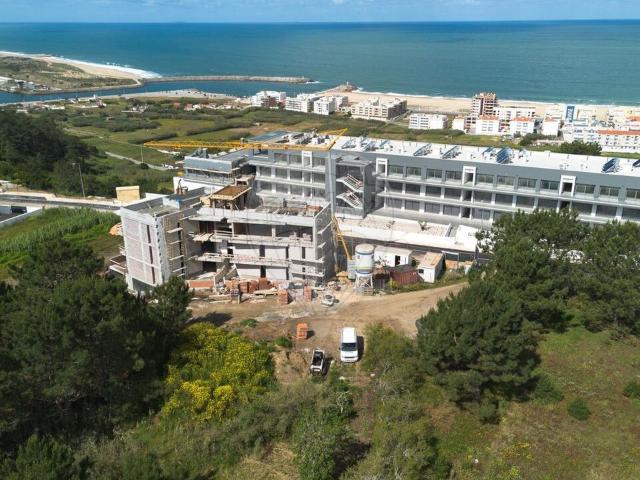 Apartamento T2 à venda em Pederneira