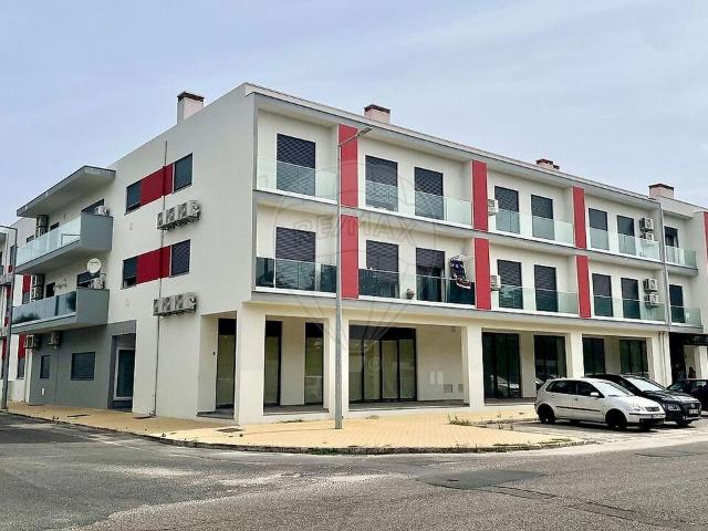 Apartamento T2 à venda em Ponte de Sor, Tramaga e Vale de Açor, Ponte de Sor RE/MAX Portugal