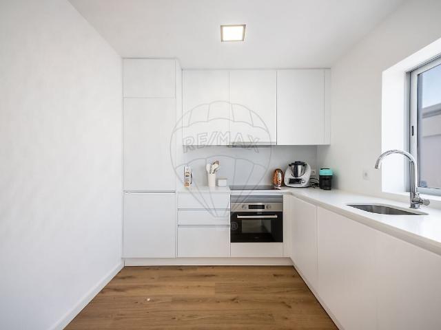 Apartamento T2 à venda em Póvoa de Varzim, Beiriz e Argivai, Póvoa de Varzim RE/MAX Portugal