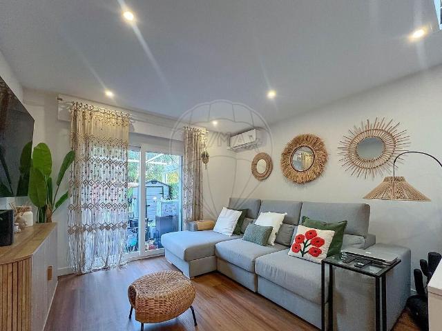Apartamento T2 à venda em Quarteira, Loulé RE/MAX Portugal