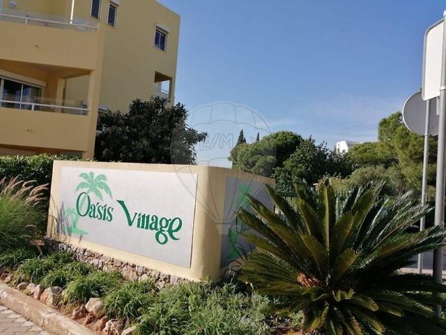 Apartamento T2 à venda em Quarteira, Loulé RE/MAX Portugal