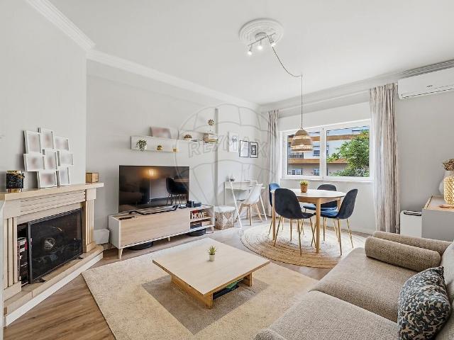 Apartamento T2 à venda em Queluz e Belas, Sintra RE/MAX Portugal