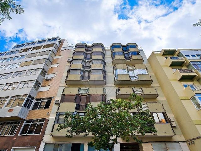 Apartamento T2 à venda em São Domingos de Benfica, Lisboa RE/MAX Portugal