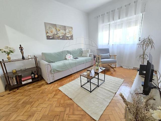 Apartamento T2 à venda em São João Baptista, Entroncamento RE/MAX Portugal