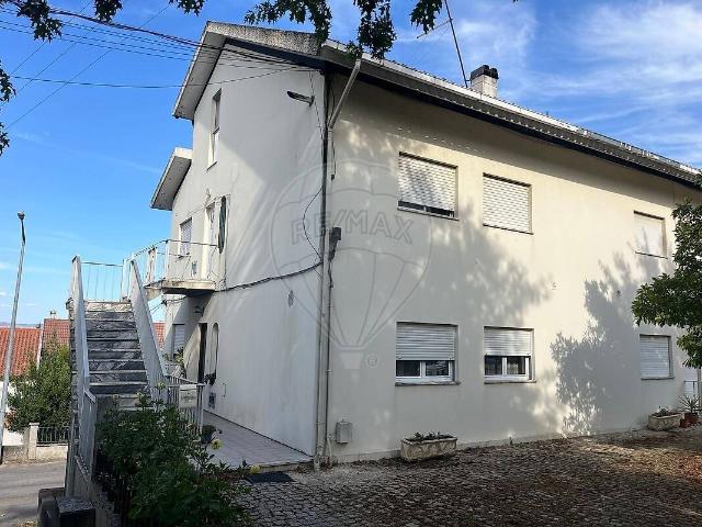 Apartamento T2 à venda em São João da Pesqueira e Várzea de Trevões, São João da Pesqueira RE/MAX Portugal