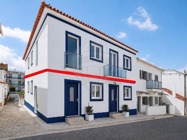 Apartamento T2 à venda em São Martinho do Porto, Alcobaça RE/MAX Portugal