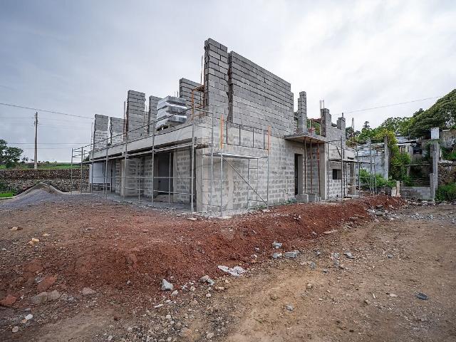 Apartamento T2 à venda em São Mateus, Angra do Heroísmo RE/MAX Portugal