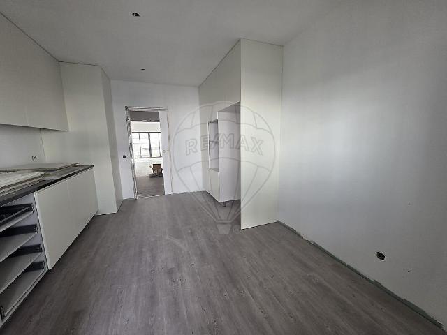 Apartamento T2 à venda em São Sebastião, Loulé RE/MAX Portugal