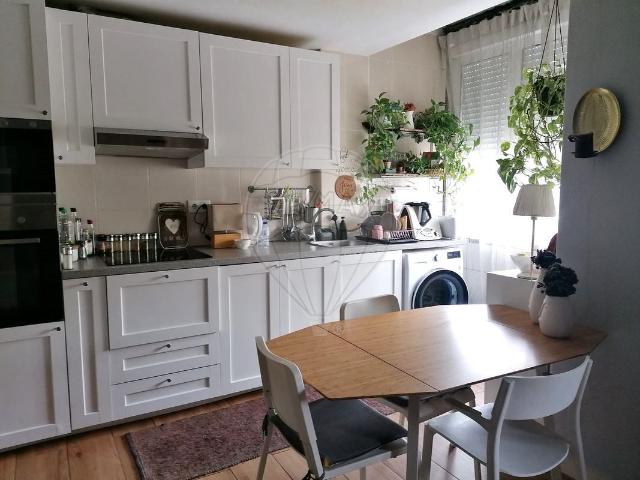 Apartamento T2 à venda em Sacavém