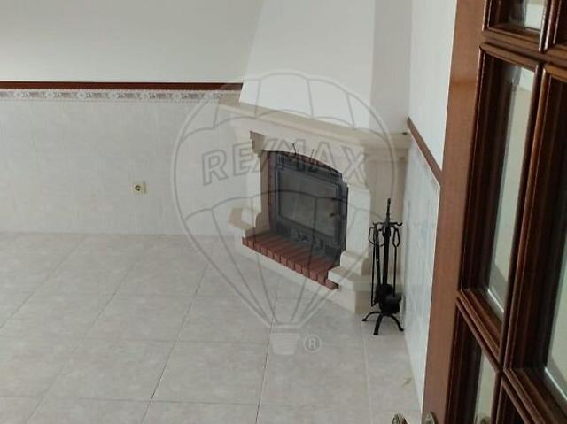 Apartamento T2 à venda em Samouco, Alcochete RE/MAX Portugal
