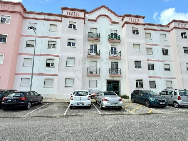 Apartamento T2 à venda em Samora Correia, Benavente RE/MAX Portugal