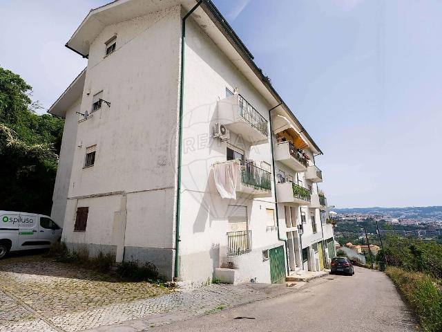 Apartamento T2 à venda em Santa Clara e Castelo Viegas, Coimbra RE/MAX Portugal