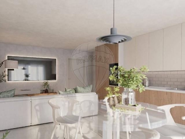 Apartamento T2 à venda em Santa Eufémia e Boa Vista, Leiria RE/MAX Portugal
