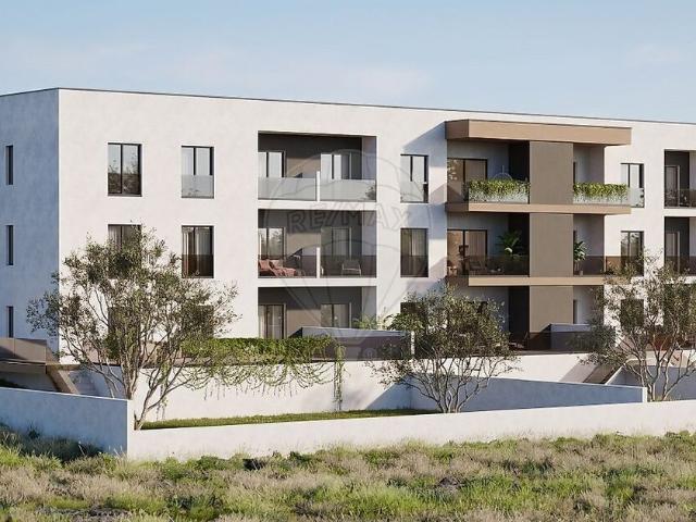 Apartamento T2 à venda em Santa Eufémia e Boa Vista, Leiria RE/MAX Portugal