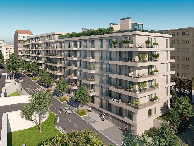 Apartamento T2 à venda em Santo António, Lisboa RE/MAX Portugal