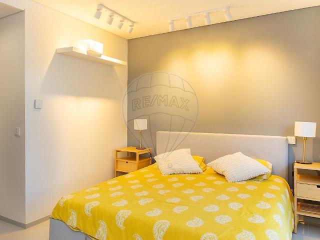 Apartamento T2 à venda em Santo António, Lisboa RE/MAX Portugal