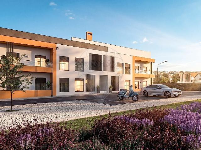 Apartamento T2 à venda em Sapataria, Sobral de Monte Agraço RE/MAX Portugal
