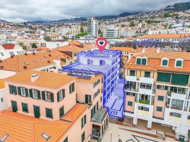 Apartamento T2 à venda em Sé, Funchal RE/MAX Portugal