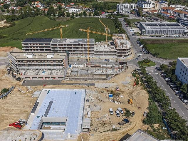 Apartamento T2 à venda em Silvares, Pias, Nogueira e Alvarenga, Lousada RE/MAX Portugal