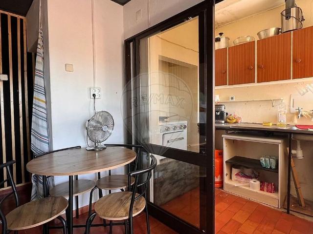 Apartamento T2 à venda em Torres Novas São Pedro, Lapas e Ribeira Branca, Torres Novas RE/MAX Portugal