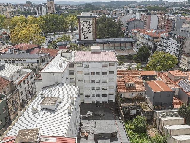 Apartamento T2 à venda em Vila Nova de Famalicão e Calendário, Vila Nova de Famalicão RE/MAX Portugal
