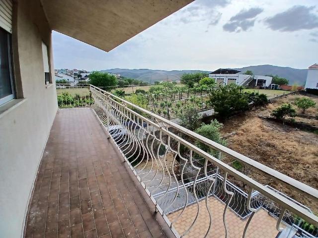 Apartamento T2 à venda em Vila Nova de Foz Côa, Vila Nova de Foz Côa RE/MAX Portugal