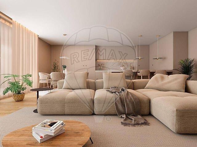 Apartamento T2 à venda em Vila Verde e Barbudo, Vila Verde RE/MAX Portugal
