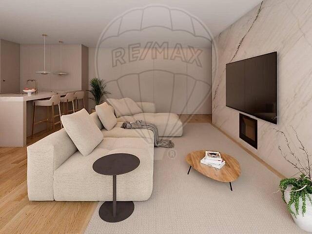 Apartamento T2 à venda em Vila Verde e Barbudo, Vila Verde RE/MAX Portugal