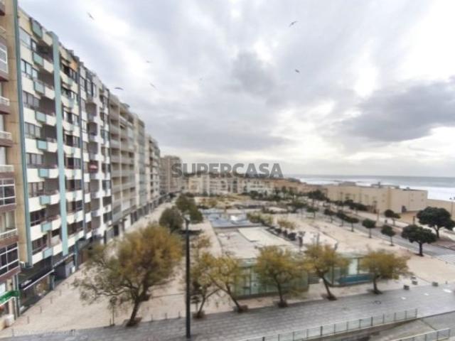 Apartamento T2 com vista mar frente á praia 1.ª Linha de Mar Póvoa de Varzim