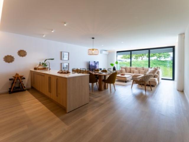 Apartamento T2 a 400m da praia