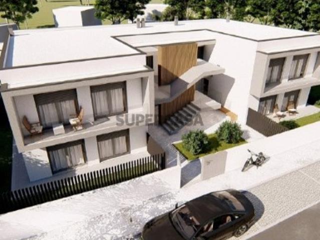 Apartamento T2 a 5 minutos da praia e a 10 do centro da cidade