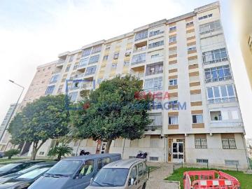 Apartamento T2, Agualva, Cacém