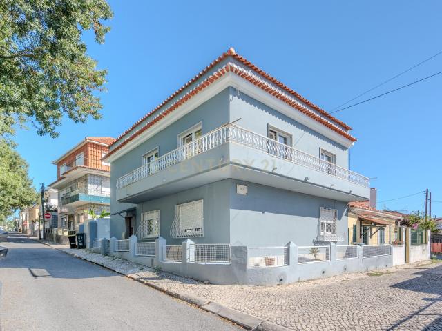 Apartamento T2 Alto da Ajuda, Lisboa Oportunidade Única