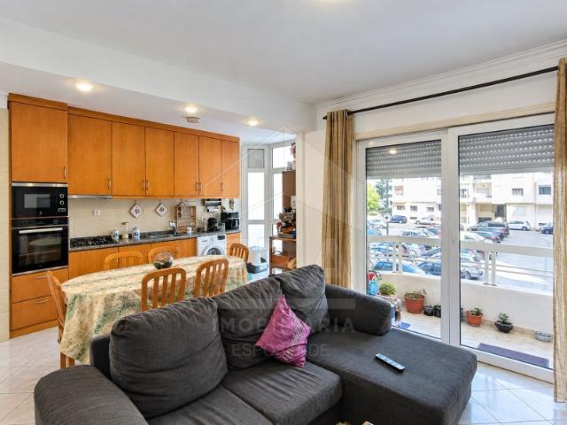Apartamento T2, Amorosa