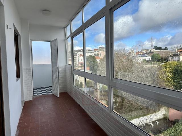 Apartamento T2 Arrendamento em Bonfim,Porto