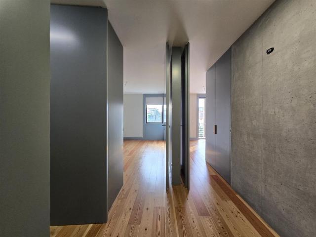 Apartamento T2 Arrendamento em Bonfim,Porto