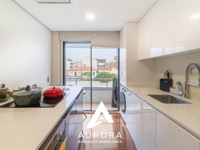 Apartamento T2 Arrendamento em Espinho,Espinho