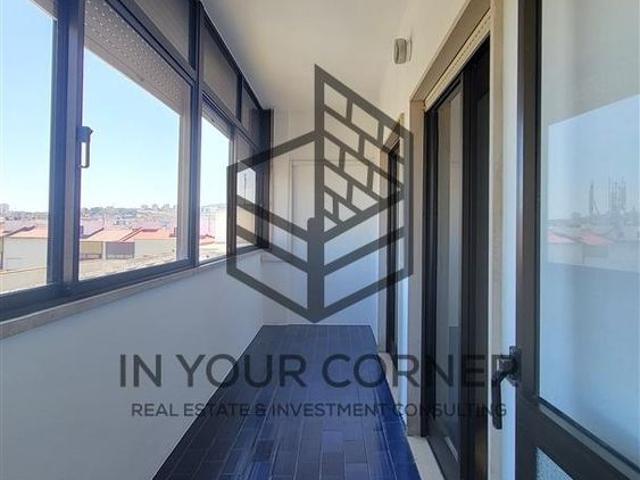 Apartamento T2 Arrendamento em Loures,Loures