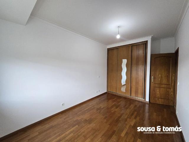 Apartamento T2 Arrendamento em Marrazes e Barosa,Leiria