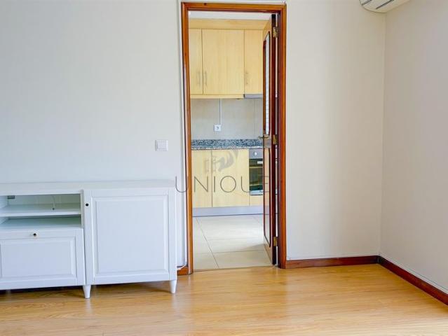 Apartamento T2 Arrendamento em Ramalde,Porto