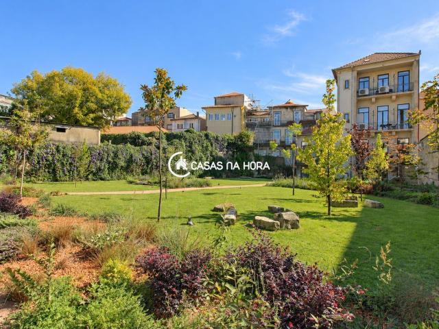 Apartamento T2 at Cedofeita, Ildefonso, Sé, Miragaia, Nicolau, Vitória Porto, Portugal