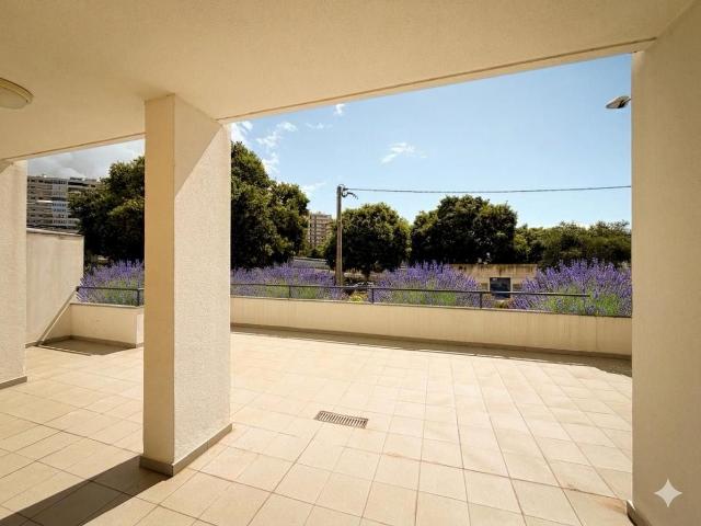 Apartamento T2 at Oeiras e S.Julião da Barra, Paço de Arcos e Caxias Oeiras, Portugal