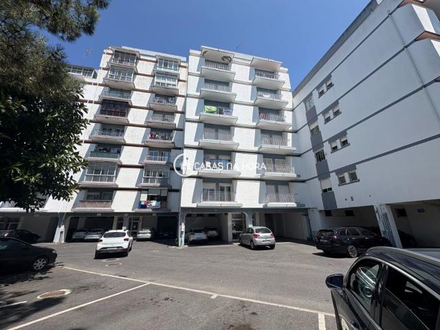 Apartamento T2 at Queluz Sintra, Portugal