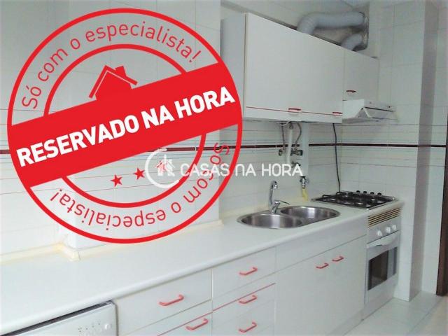 Apartamento T2 at S.Julião, N.S. da Anunciada e S.Maria da Graça Setúbal, Portugal