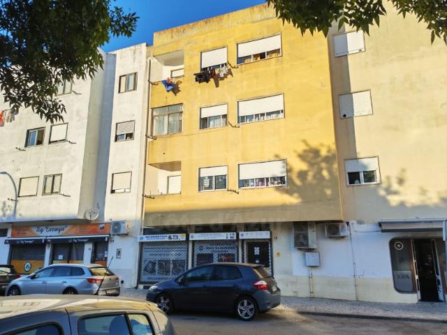 Apartamento T2 Baixa da Banheira