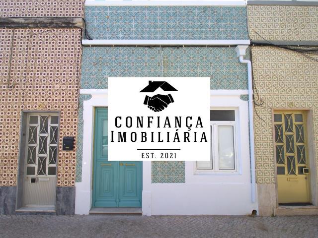 Apartamento T2 baixa de Olhão renovado