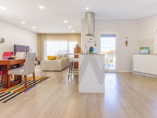 Apartamento T2 | Brejos de Azeitão | Vista Serra da Arrábida | Conforto e Qualidade de Construção